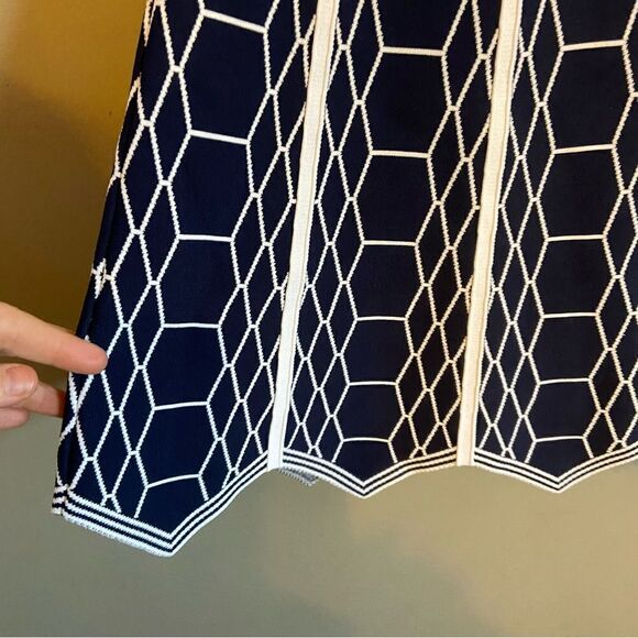 Pink Tartan A Line dress size large - Picture 7 of 8